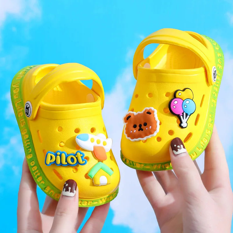 Summer Baby Shoes Sandals Cartoon Design Mules for Girls and Boys Infant Garden Shoes New Products for Children