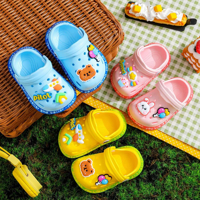 Summer Baby Shoes Sandals Cartoon Design Mules for Girls and Boys Infant Garden Shoes New Products for Children